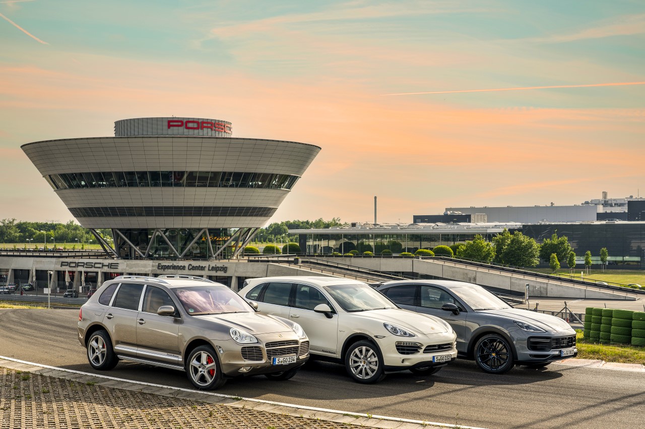 Porsche Cayenne generations