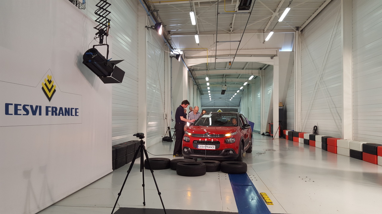 3 Tage überfällig Test Negativ Weißer Ausfluss Photo 1 - crash test citroen c3 - Le CESVI et ses crash tests au