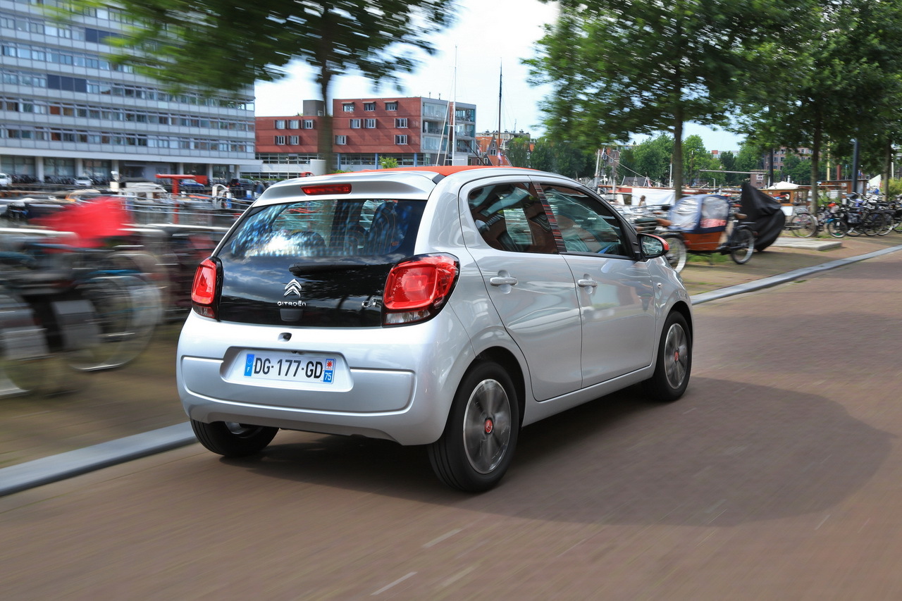 Photo 6 citroen c1 deuxieme generation consommation huile