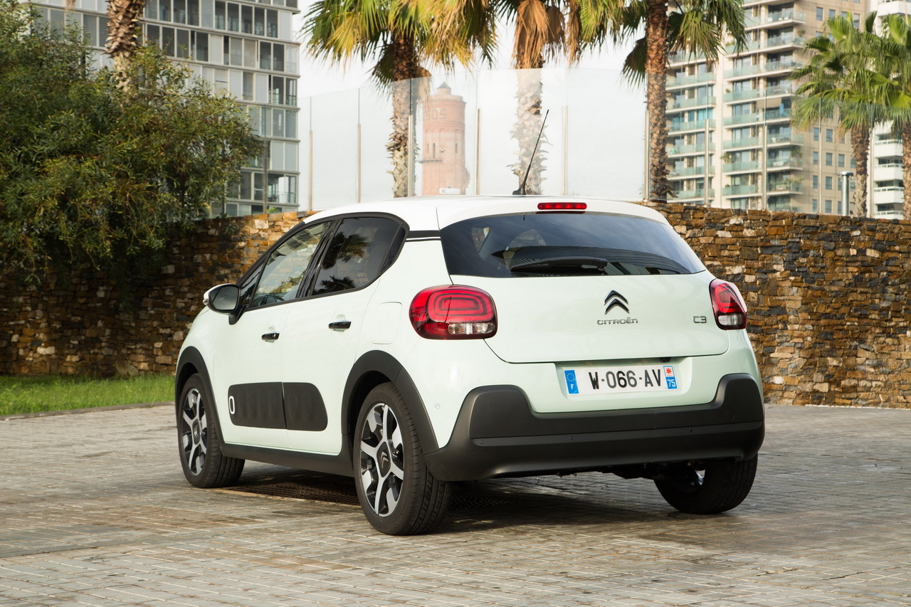 Essai vidéo Citroën C3 PureTech 110 : tout d'une grande ! - Photo #17 - L'argus