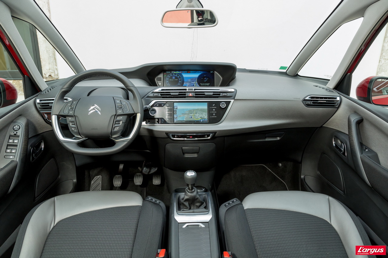 Voiture Hybride Comparatif >> Cap sur la modernité pour le nouveau monospace Citroën ... Voiture Hybride Comparatif >> Cap sur la modernité pour le nouveau monospace Citroën ...