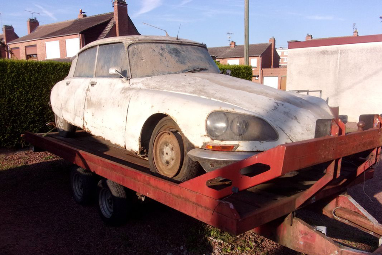 Photo 30 Sortie de grange Le bon coin Leboncoin Citroën DS Sorties