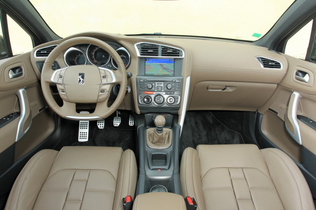Citroën DS4 Vie à bord