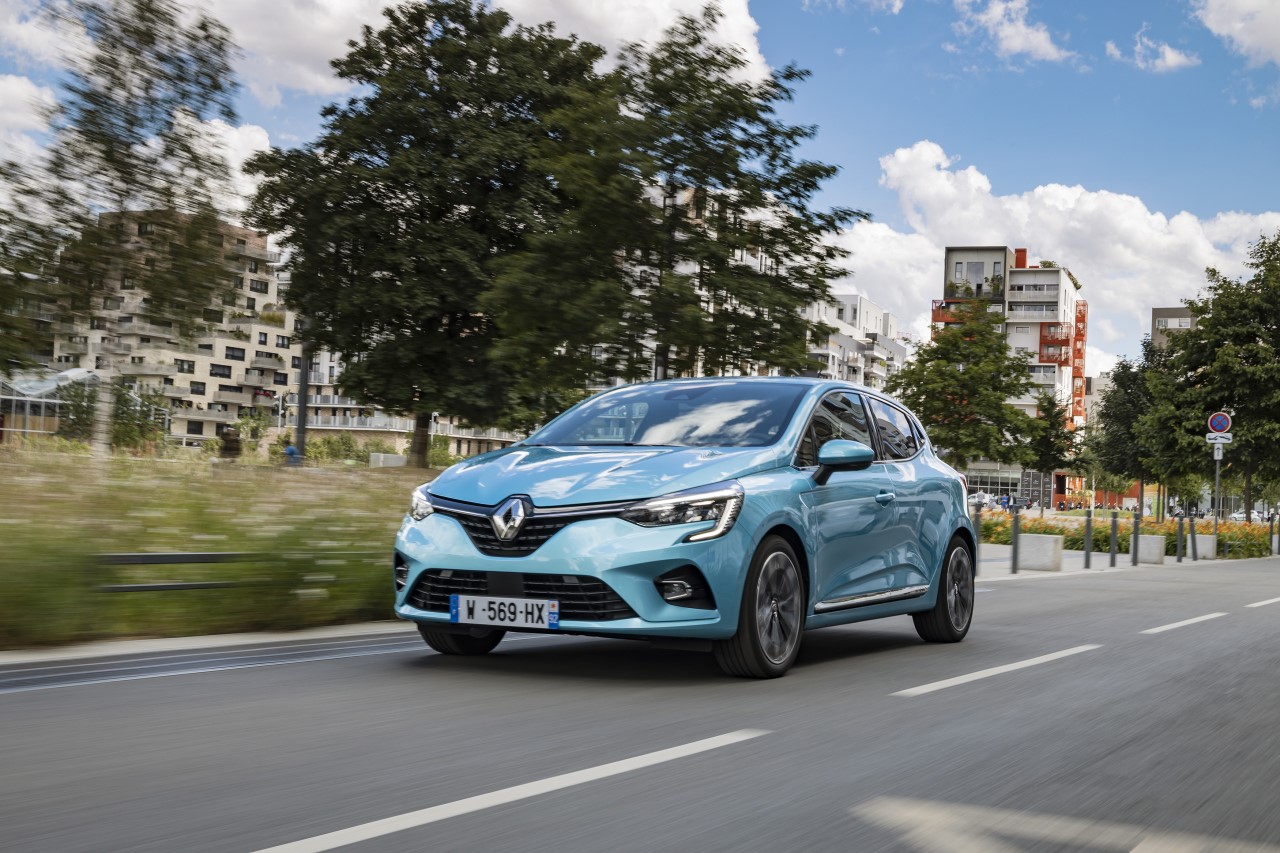 Easy renault. Renault clio e-tech. renault e-tech hybrid.