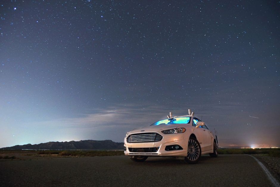 La Ford Mondeo Autonome Peut Rouler Seule La Nuit Photo