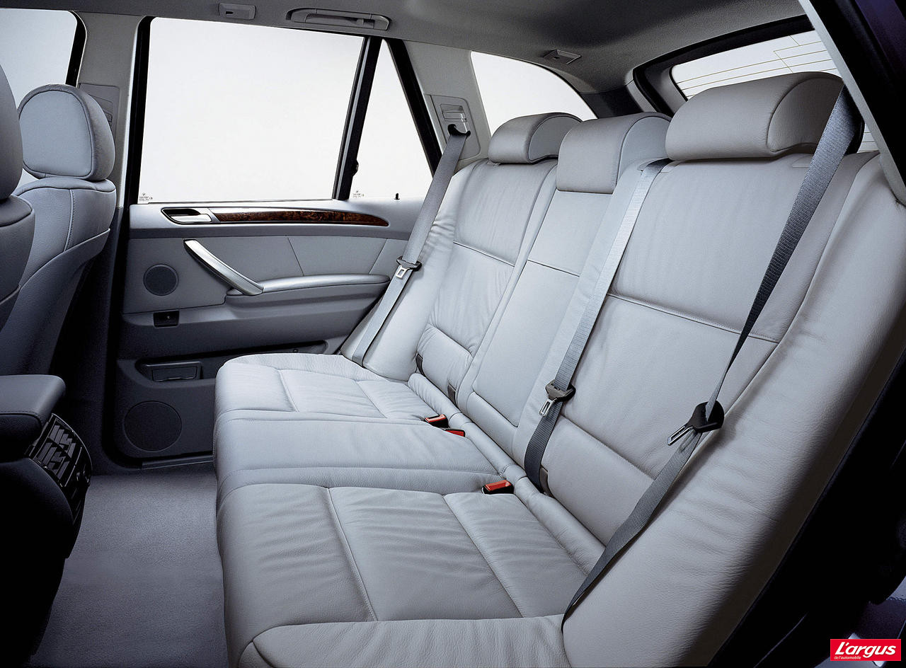 Bmw X5 Interieur Arriere All About Car