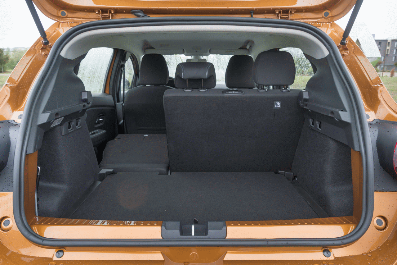 Photo 23 dacia sandero stepway 3 2021 coffre Dacia Sandero Stepway (2021). Le match face à