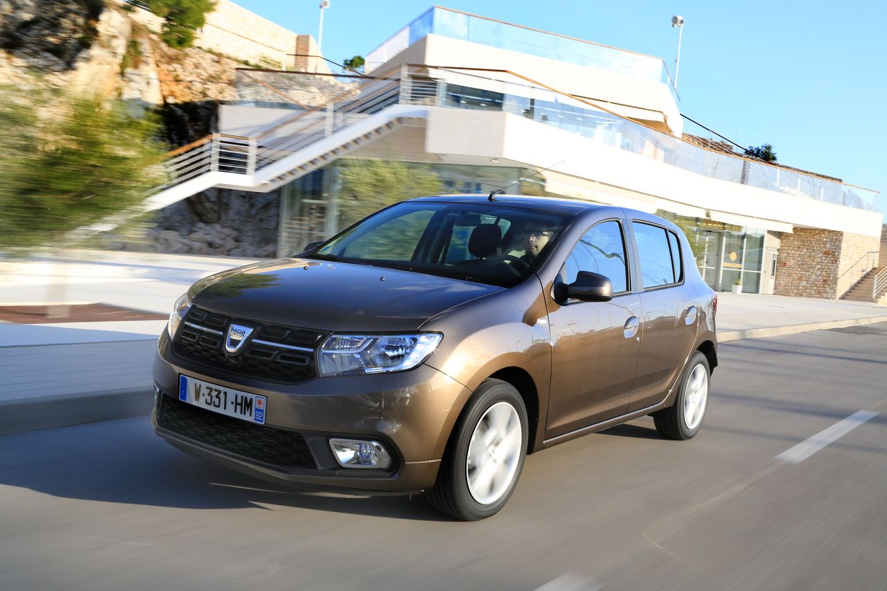 Essai Dacia Sandero Restylee 2017 Basique Mais Pas Fruste L Argus