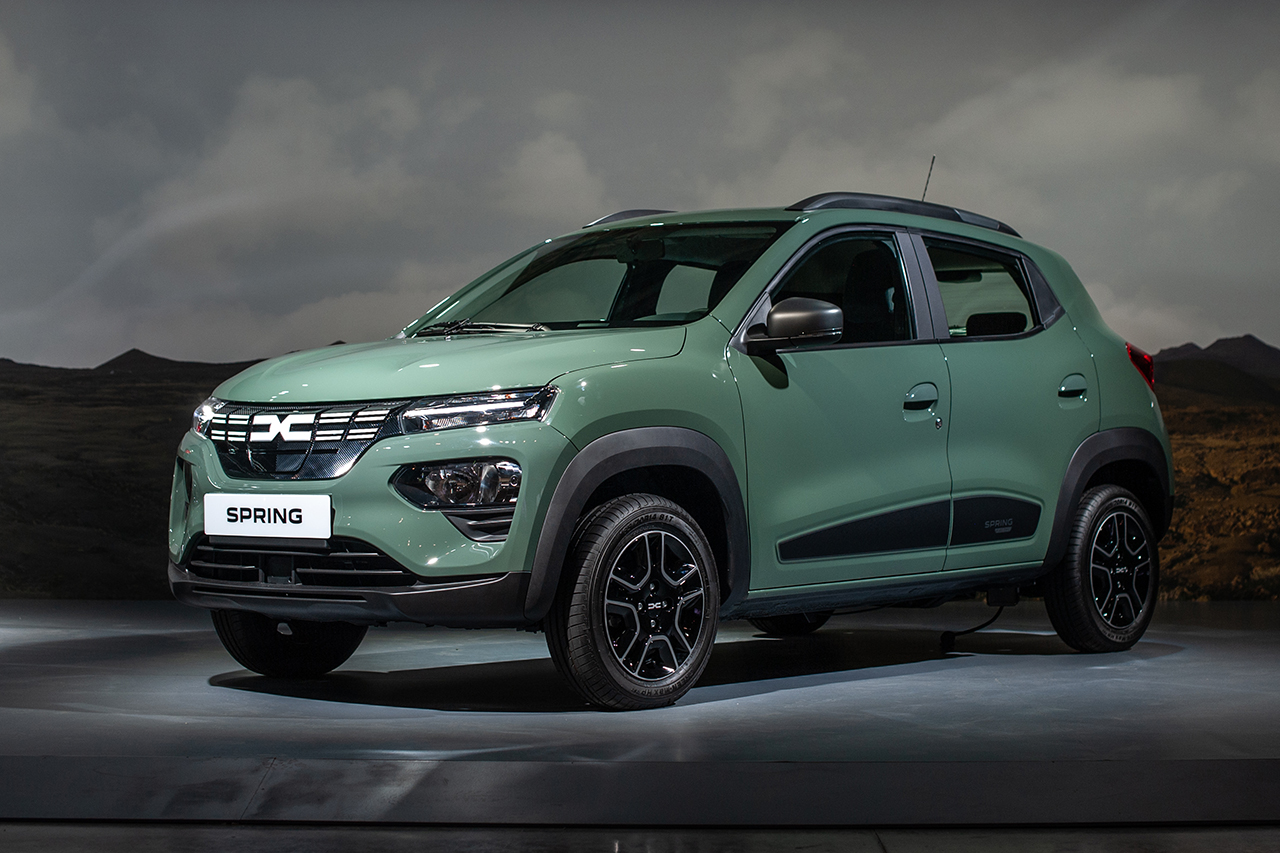 dacia spring lichen khaki
