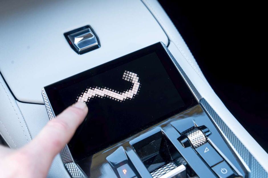 ds4 cross 2021 touch toque inteligente