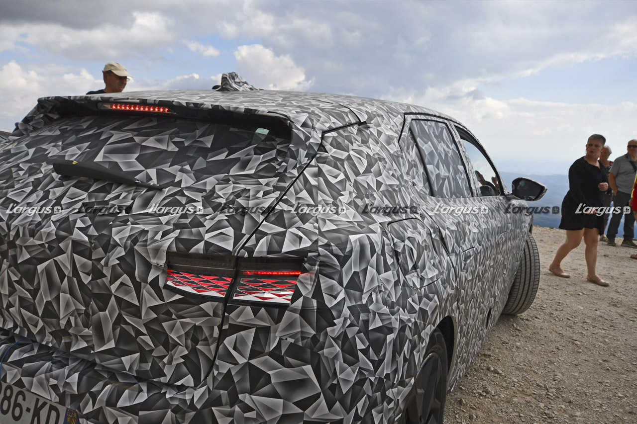 DS4 2 (2021). La berline compacte peaufine ses réglages au Ventoux - Photo #7 - L'argus