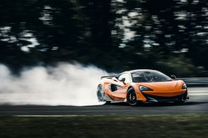 McLaren 600LT circuit drift