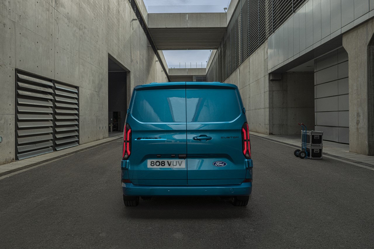 Ford E-Transit Custom rear doors