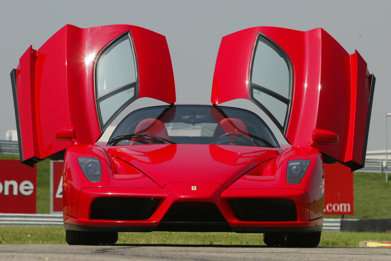 Ferrari Enzo (2002). La supercar V12 de 660 ch fête ses vingt ans