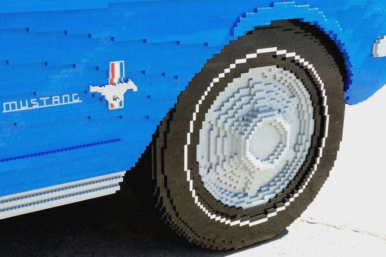 lego mustang