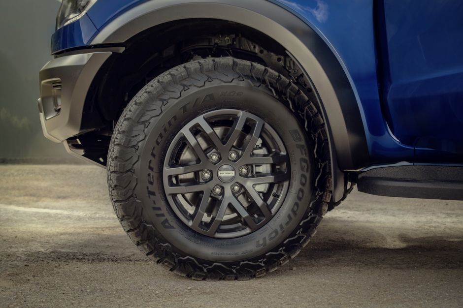 Ford Ranger Raptor 2019 Un Pick Up Badge Ford Performance Photo 9 L Argus