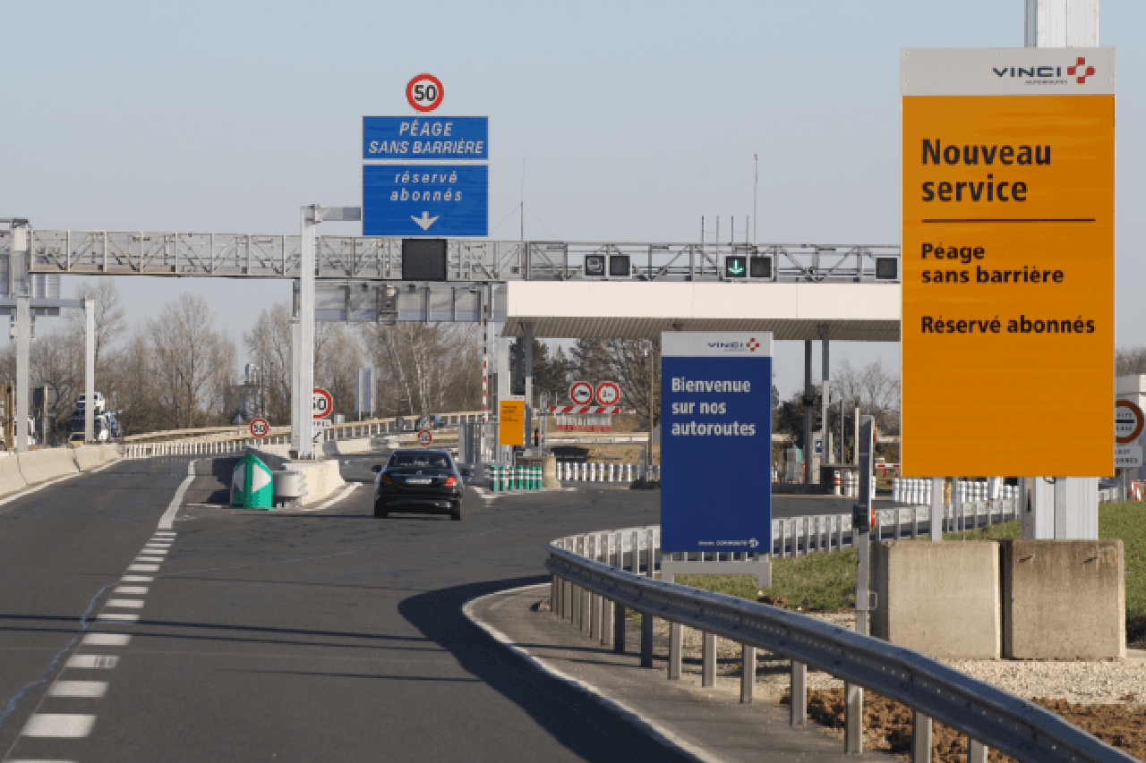 Photo 5 péage free flow Péage sans barrière. Les expérimentations se multiplient en France