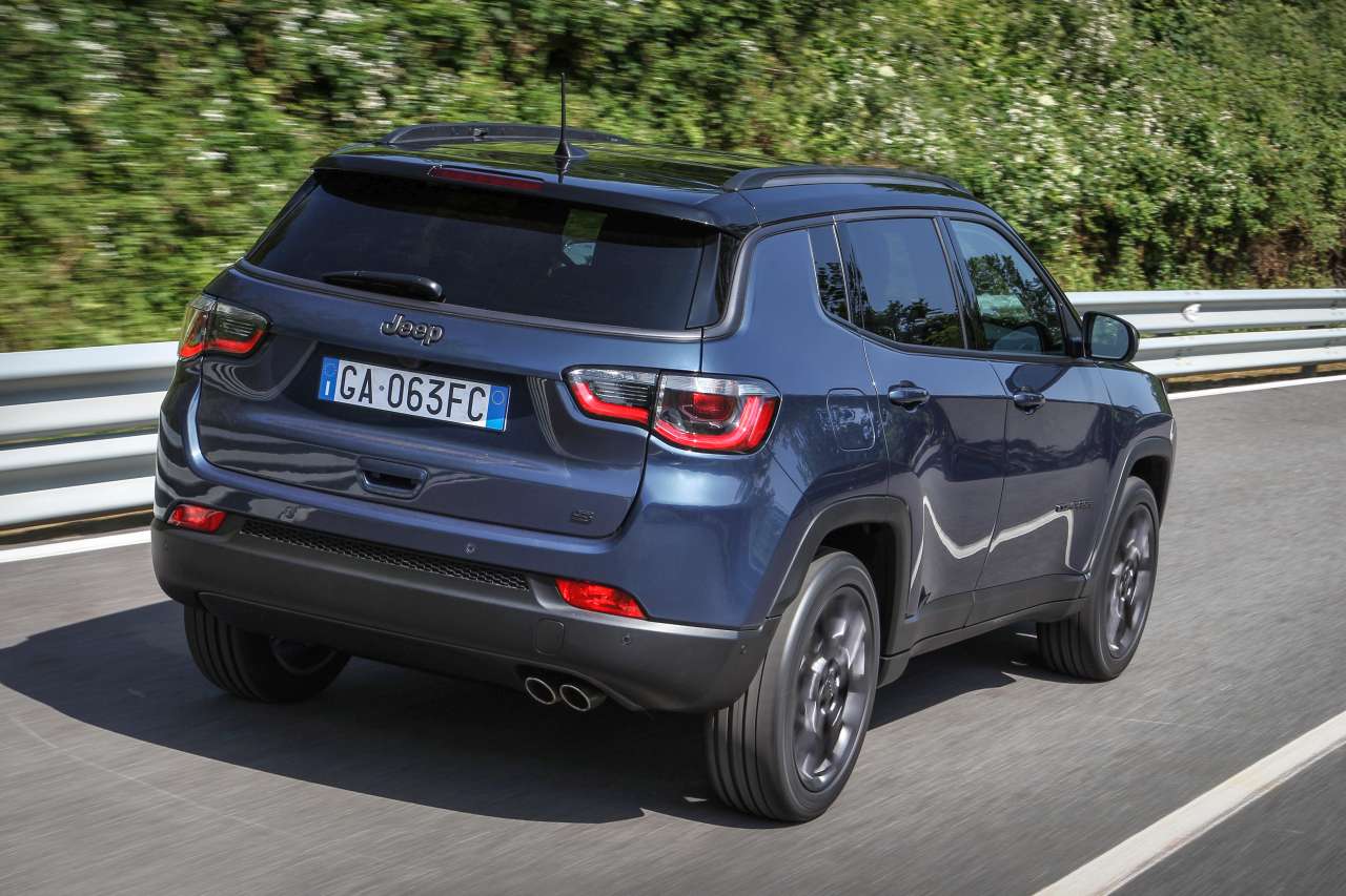 Photo 6 jeep compass my20 bopite Prix du Jeep Compass 2020 la