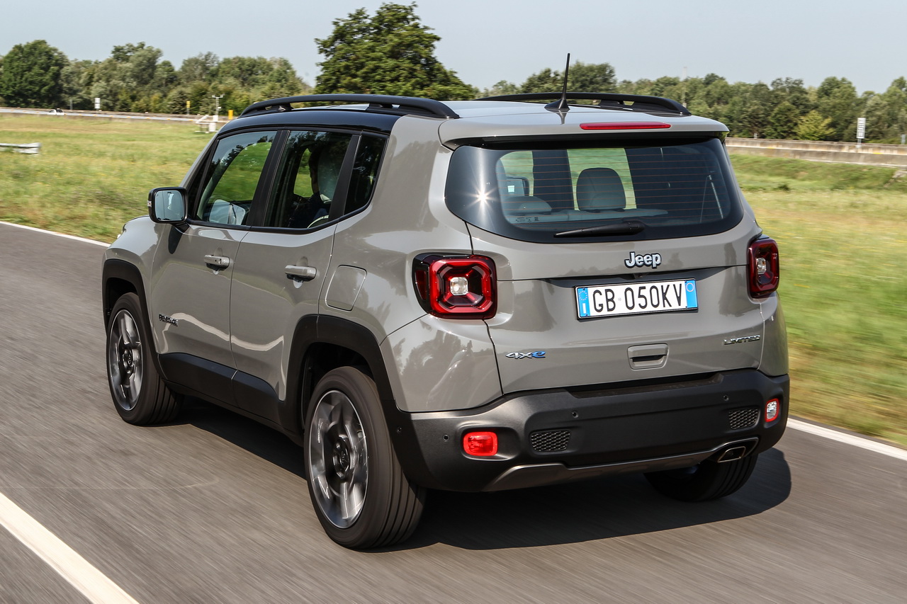 Jeep Renegade 4xe : au volant de la Jeep hybride ...
