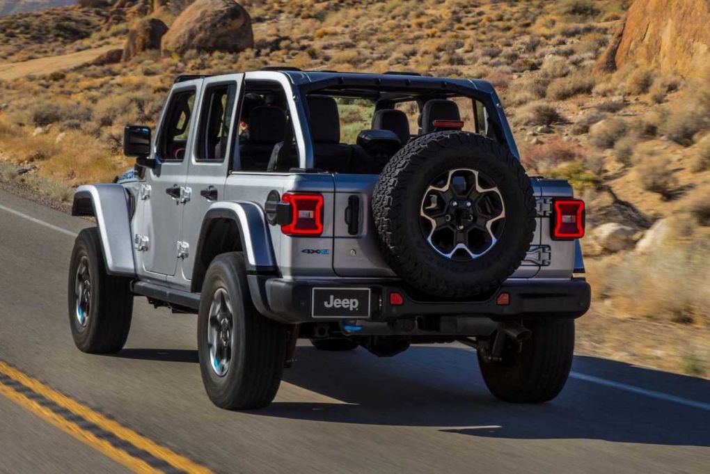 Jeep Wrangler 4xe (2021). Le 4x4 hybride rechargeable dès 68 200