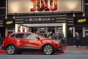 Le Renault Kadjar fait la pub pour le nouveau film de Stars Wars.