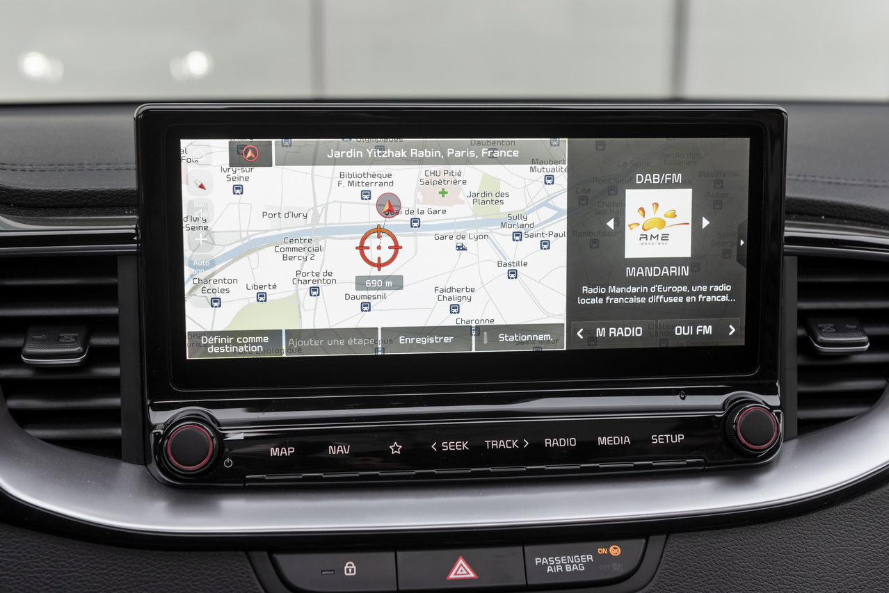 Kia Ceed test (2022) it gives for its money Ace Mind