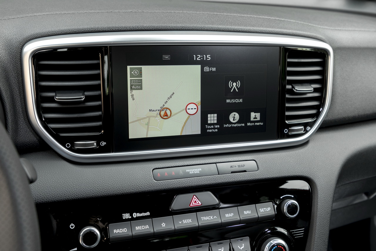 Photo 7 kia sportage remplacement ecran Kia Ceed, Xceed et Sportage. Des problèmes d