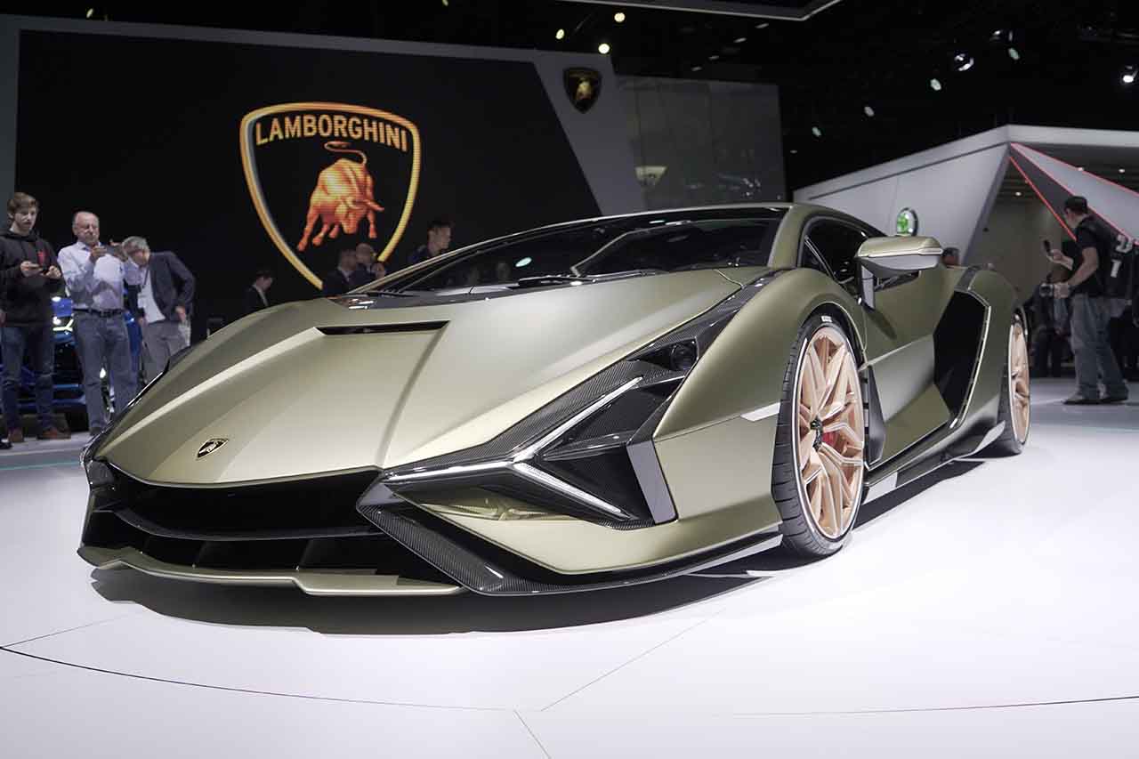 Lamborghini abandonne définitivement les salons automobiles