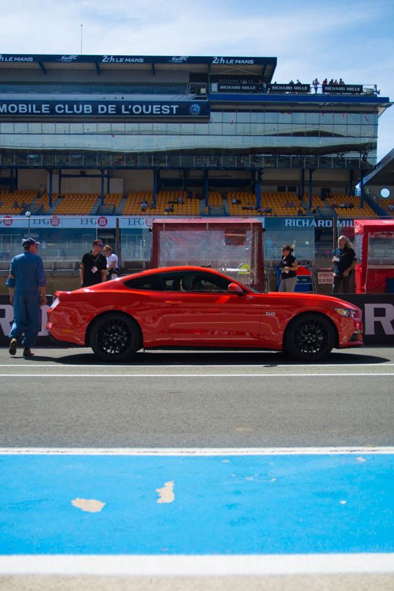 Essai Vidéo Ford Mustang Gt Sur Le Circuit Des 24 Heures Du