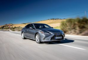 Lexus ES 300h vue avant