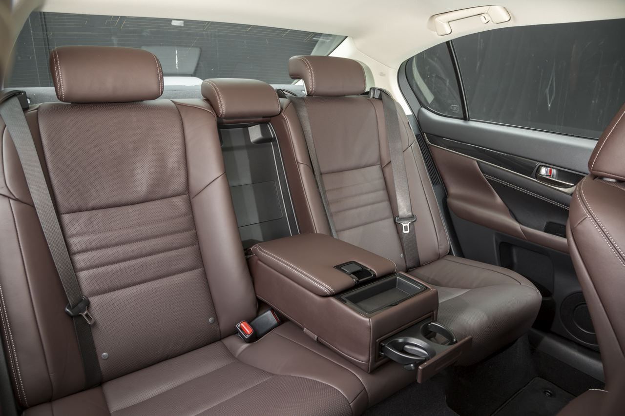 Essai Lexus Gs 300h 16 Douceur Puissance Et Bonus Essai Lexus Gs 300h 16 Douceur Puissance Et Bonus