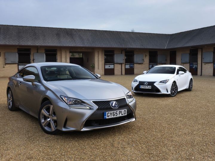 Essai Lexus RC 300h (2016) : apparence virile, douceur intérieure