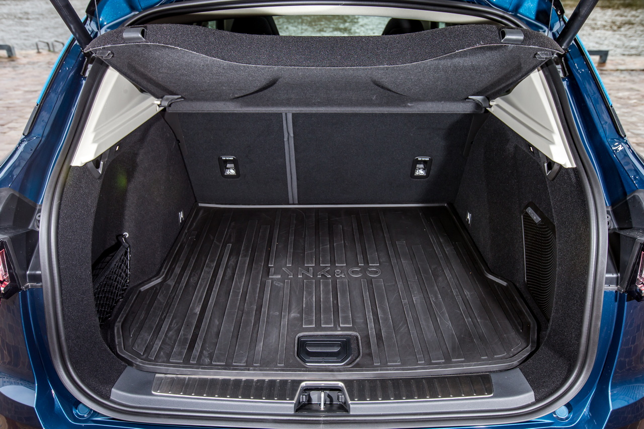 Tapis De Coffre Pour Lynk & Co | Ajustement Parfait