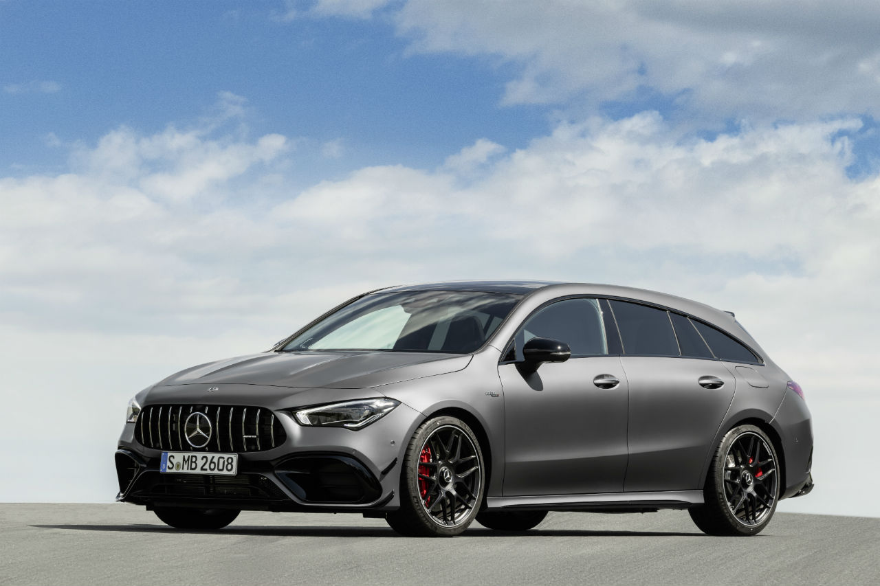 Photo 15 Mercedes CLA 45 AMG Shooting Brake un break de chasse de