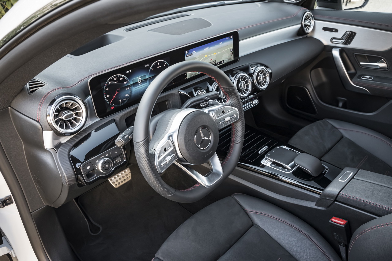 Photo 18 intérieur mercedes cla Essai Mercedes CLA Shooting Brake