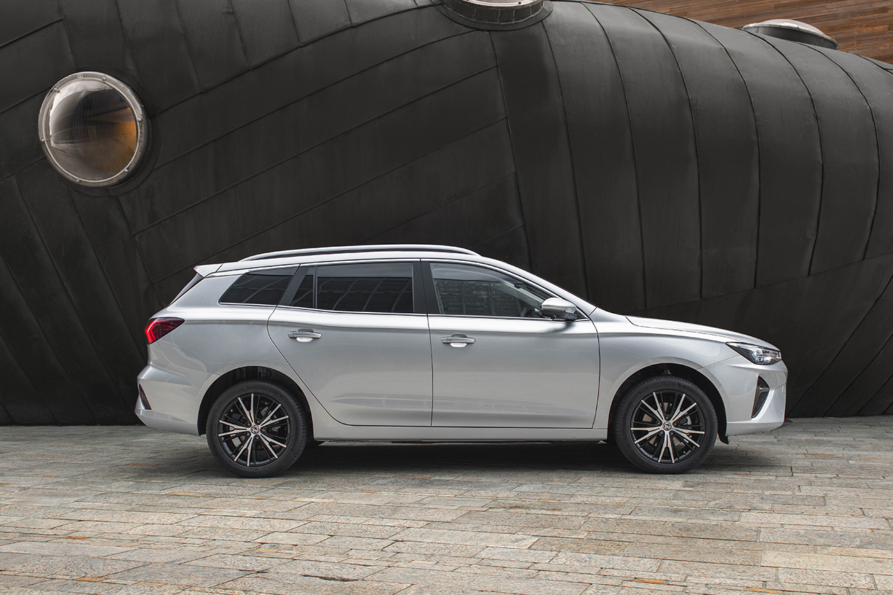 Photo 3 - prix MG5 break électrique - MG 5 (2022). Prix et finitions du ...