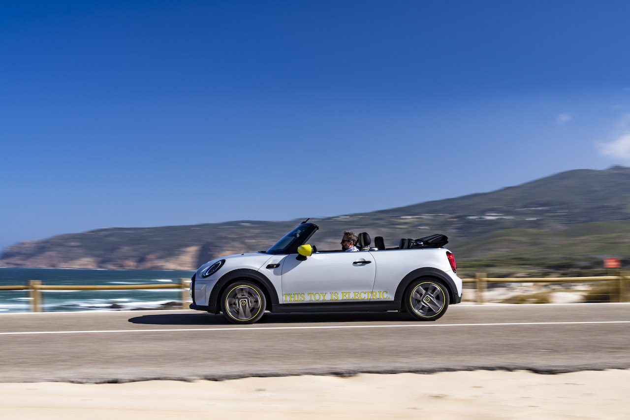 Mini convertible