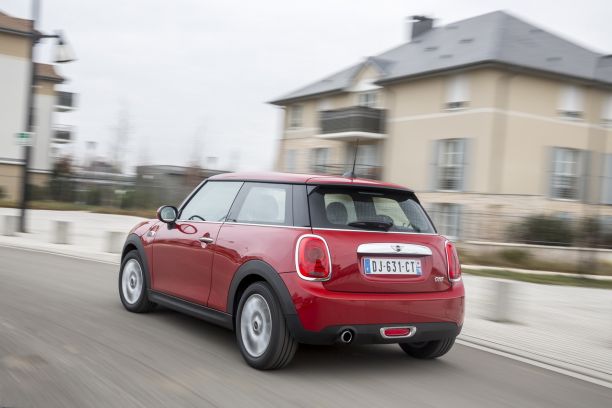 Essai Mini One Que Vaut La Mini Premier Prix Largus
