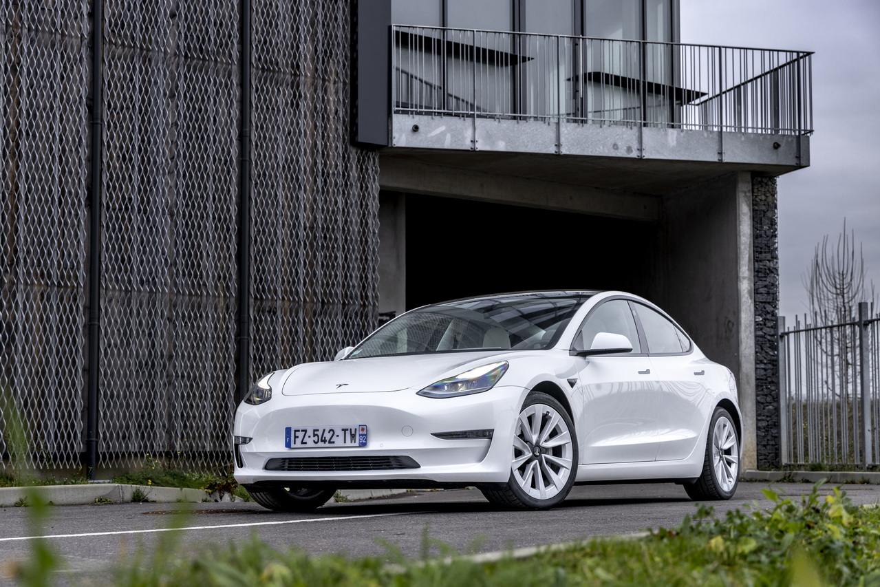 Essai Tesla Model 3 Grande Autonomie (2024). Combien puis-je