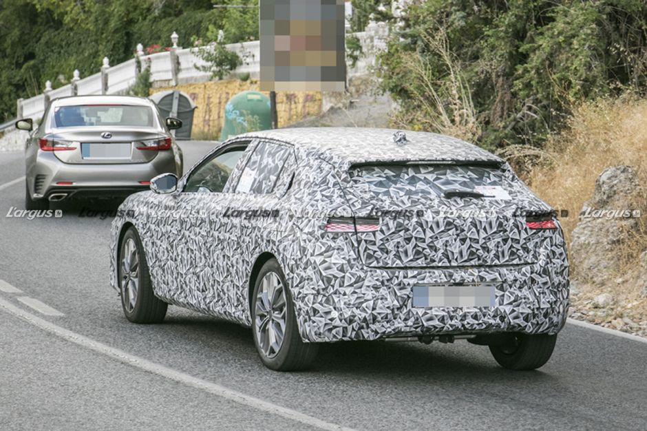 DS4 2 (2021). La berline compacte peaufine ses réglages au Ventoux - Photo #15 - L'argus