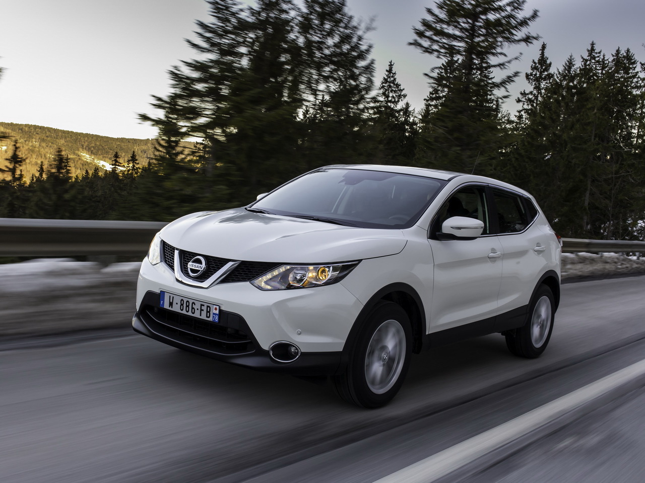 Essai Du Nissan Qashqai Ii 1 5 Dci De 110 Ch 2014 L Argus