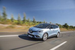 nouveau renault grand scenic 4 sur la route