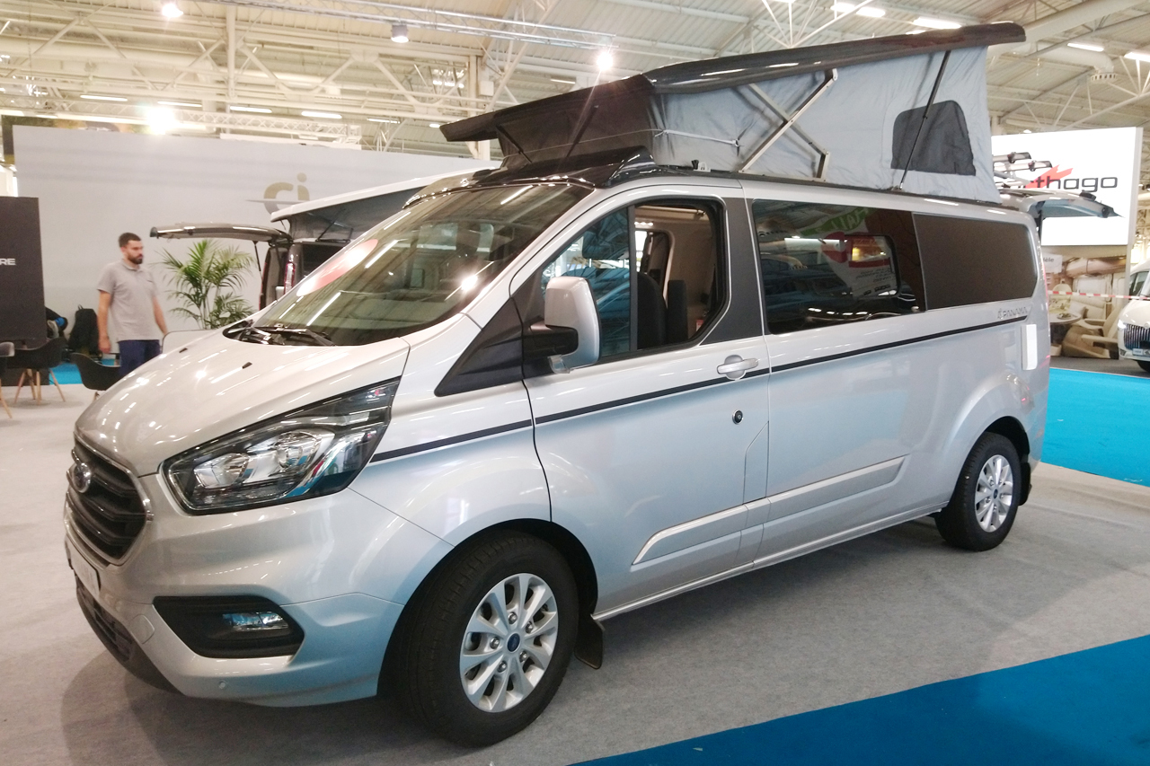 Photo 9 Panama P54 salon véhicule loisir prix Panama Ford Transit