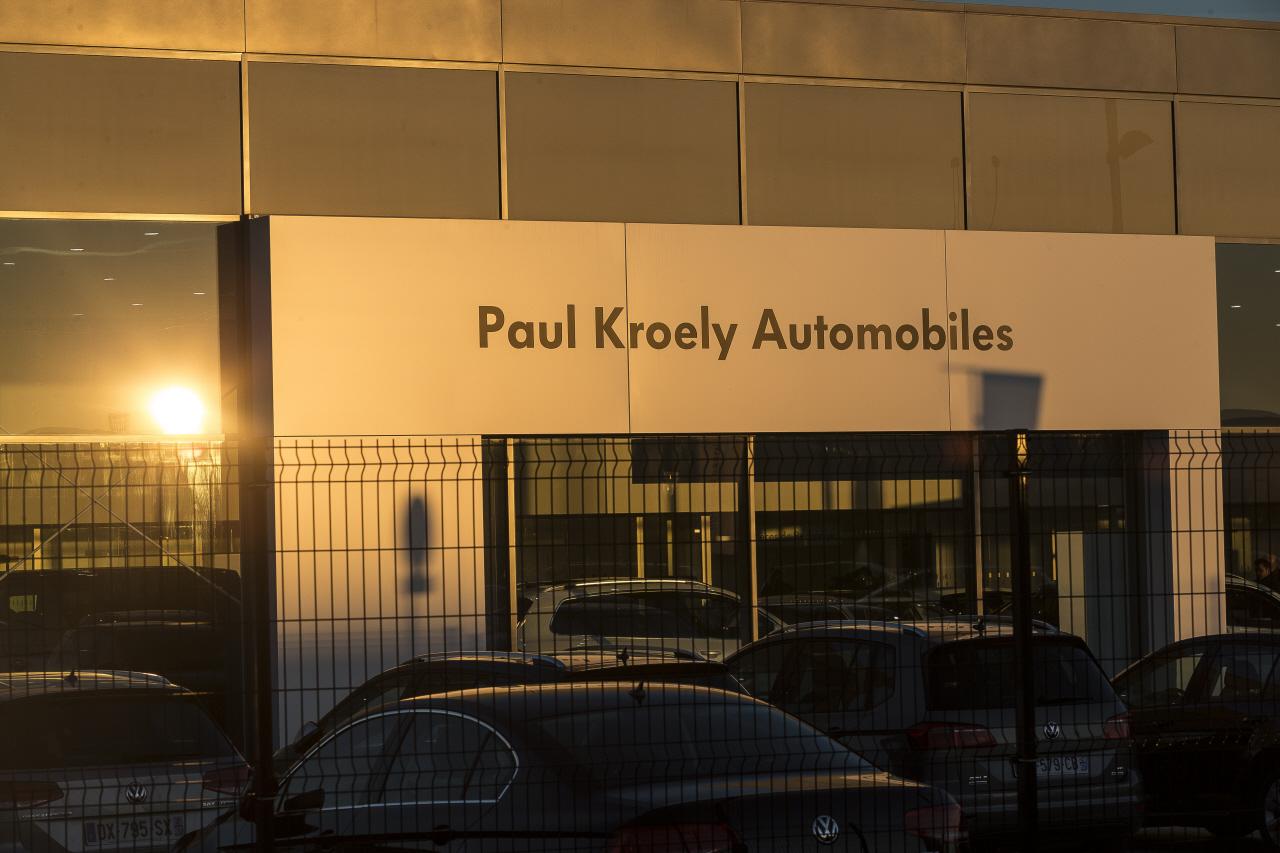 Paul Kroely et Franck Viallet se partagent le groupe Kroely
