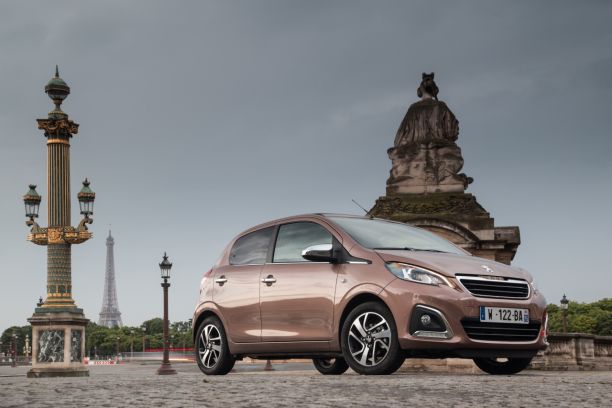 Peugeot 108 Collection Une Serie Speciale Pour La Citadine Peugeot
