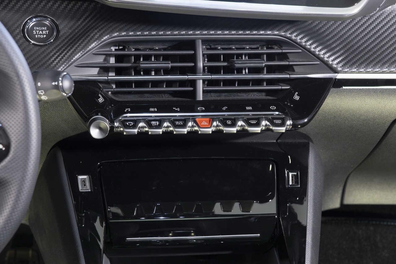 Tableau De Bord Peugeot 2008 Allure 2020 Peugeot 2008 2 (2020) : avis, prix et essai du nouveau 2008
