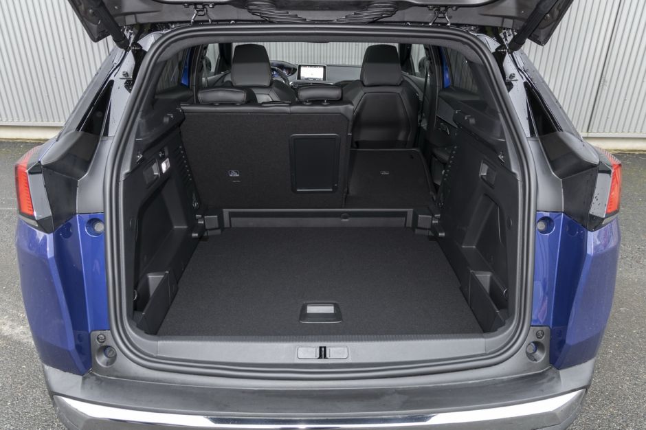 Essai comparatif le Peugeot 2008 défie le 3008 Photo 67 L'argus Essai comparatif le Peugeot 2008 défie le 3008 Photo 67 L'argus