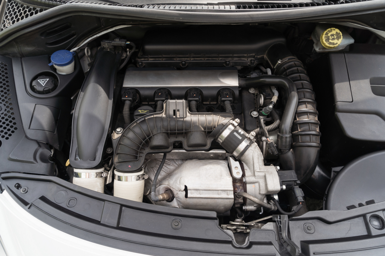 Photo 17 moteur peugeot 1.6 thp consommation huile Consommation d