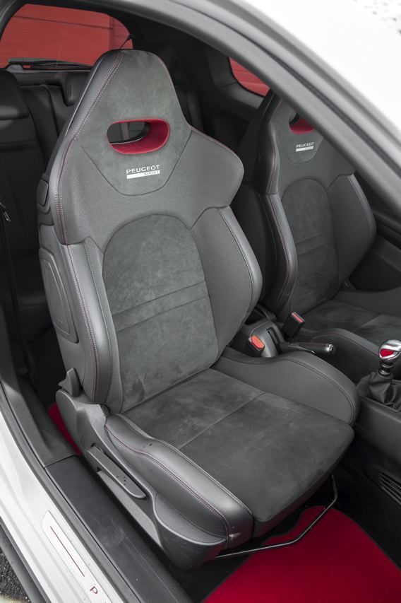 Essai Comparatif Audi S1 Vs Peugeot 208 Gti 30th Duel De