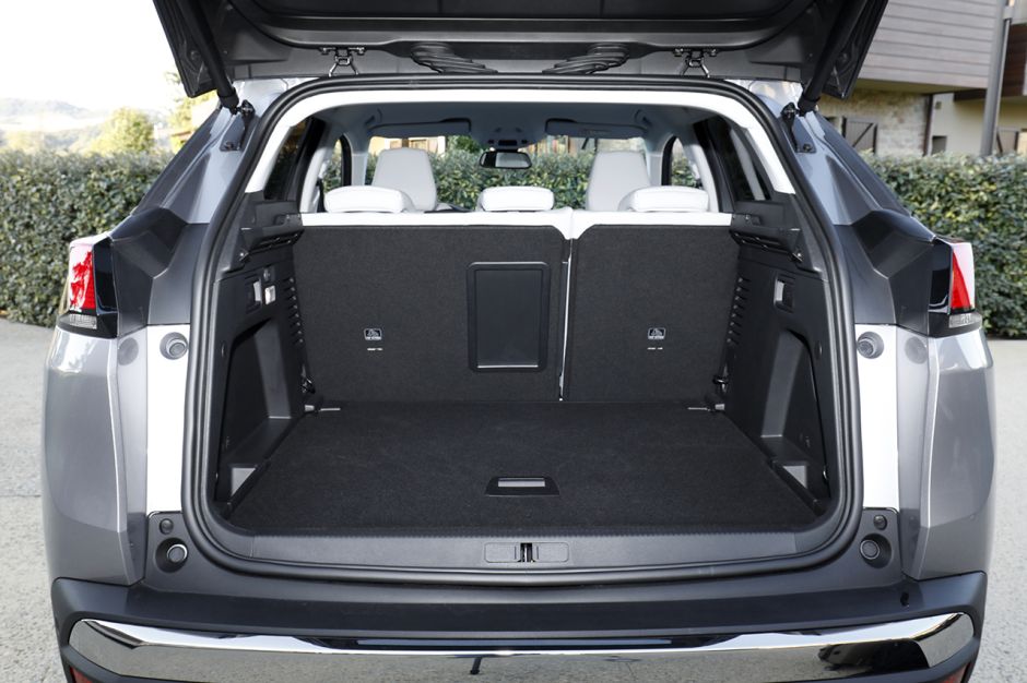 Essai Peugeot 3008 1.2 Puretech 130 Allure le test du 3008 essence Photo 6 L'argus Essai Peugeot 3008 1.2 Puretech 130 Allure le test du 3008 essence Photo 6 L'argus